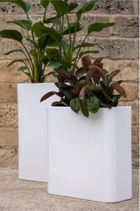 Vaso Porta vaso, h 90 in polietilene Modello BLOG Dimensioni90x30xh90 cm ideale x l'esterno si pu� piantumare direttamente al suo interno dotato di foro di scolo colore Bianco