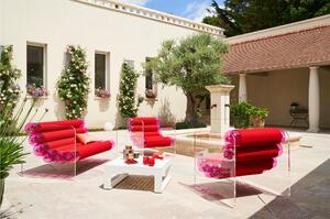 Divano con due poltrone modello MW02 design in vetro temperato, con tessuto ignifugo dimensioni divano 1,498x66,5xh72 cm peso 40 kg, seduta gonfiabile in TPU colore rosa con runner rossi