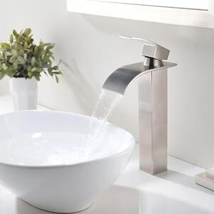 Miscelatore per lavabo a cascata, in acciaio inossidabile spazzolato e ottone, con attacco G3/8"