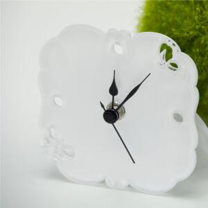 Orologio da tavolo in Metacrilato tagliato al laser CHIC 10x10xh6 cm in bianco trasparente