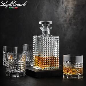 Decanter per distillati dallo stile innovativo e ricercato, ideale per conservare e servire bevande alcoliche tra cui whisky