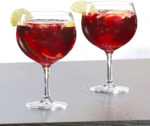 <p>Speciale calice extra large in vetro cristallino Tritan particolarmente adatto per cocktails, gin tonic, sangria, mangia &bevi e bevande fredde com molto ghiaccio.</p>