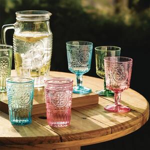 <p>Linea di bicchieri esuberanti e allegri con le tonalità ed i colori della primavera e che rendono la tavola di tutti i giorni fresca e leggera.</p>