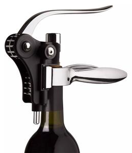 <p>Il Cavatappi orizzontale di Vacu Vin, permette l&#39;apertura delle tue bottiglie di vino preferite con pochissimo sforzo, Il telaio permette una presa stabile ed ergonomica. Di facile utilizzo.</p>