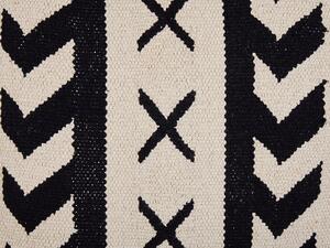 Set di 2 cuscini boho beige e nero in cotone motivo geometrico 45 x 45 cm Beliani