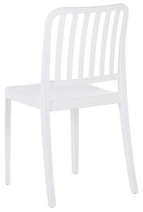 Set di 2 sedie da giardino in plastica bianca impilabili leggere per interni ed esterni resistenti agli agenti atmosferici Beliani