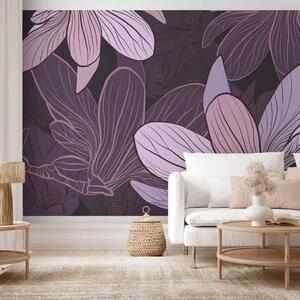 Carta da parati moderna Fiori da sogno - un motivo floreale con magnolie viola su uno sfondo nei toni del viola e del rosa