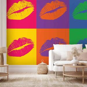 Carta da parati Bacio - labbra in stile pop art in diversi colori e composizioni