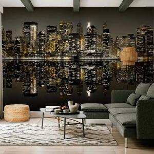 Carta da parati moderna New York - paesaggio notturno di architettura con riflesso sull'acqua