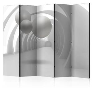 Paravento Tunnel bianco II - figure geometriche astratte in uno spazio bianco