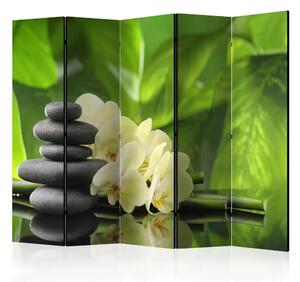 Paravento Giardino Spa II - pietre in stile Zen e orchidee su sfondo naturale