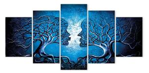Quadro moderno Bacio zaffiro - alberi a forma di viso su sfondo blu