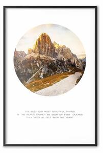 Poster: Un luogo magico: maestoso paesaggio montano e sottotitoli in inglese