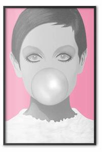Poster: Gomma da masticare: ritratto donna su sfondo rosa
