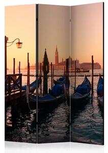 Paravento separè Gondola verso l'ignoto - gondole veneziane e tramonto