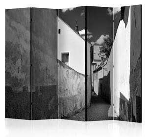 Paravento design Vicolo stretto II - fotogramma in bianco e nero con architettura