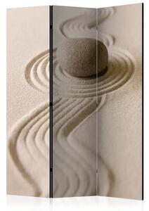 Paravento design Zen: Equilibrio - calda composizione con sasso sulla sabbia