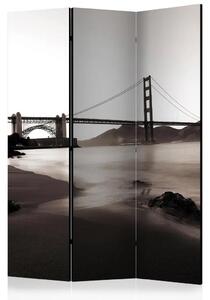 Paravento design San Francisco: Golden Gate Bridge in bianco e nero - paesaggio scuro
