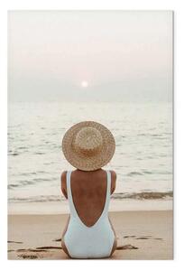 Quadro moderno Donna col cappello sulla spiaggia - Paesaggio marino con il tramonto