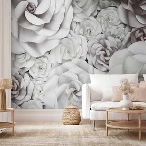 Carta da parati moderna Boccioli di rose in bianco e nero - modello monocromatico con petali di fiori