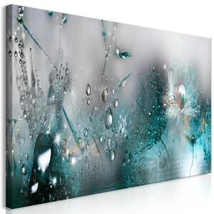 Sonata azzurra II - primo piano di soffione con delicate gocce di rugiada