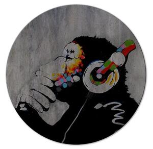 Quadro rotondo Banksy - scimmia pensierosa con cuffie che ascolta musica