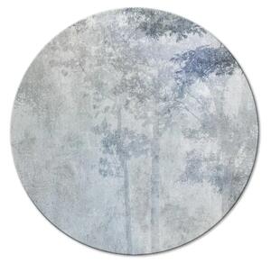 Quadro rotondo Un boschetto grigio-blu - profilo di foresta in nebbia