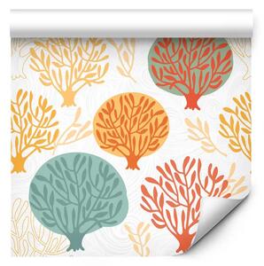 Tappezzerie Quattro stagioni - alberi colorati con tempo ventoso su sfondo chiaro