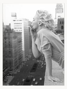 Stampa digitale incorniciata Marilyn At The Ambassador Hotel New York