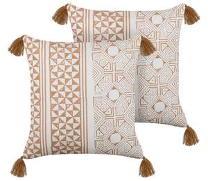 Set di 2 cuscini decorativi marrone chiaro e bianco 45 x 45 cm stampa a mano rivestimenti sfoderabili cerniera motivo azteco Beliani