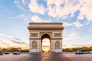Fotografia artistica Arc de Triomphe at sunrise Paris France, Alexander Spatari, (40 x 26.7 cm)