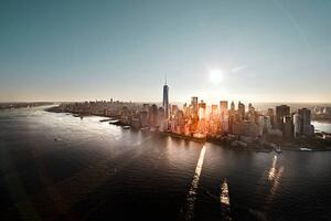 Fotografia artistica Aerial of Manhattan Nyc at sunrise, Howard Kingsnorth, (40 x 26.7 cm)