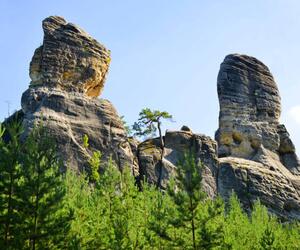 Fotografia Sandstone rock in Hruboskalsko Nature Reserve, vencavolrab, (40 x 35 cm)