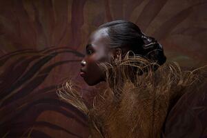 Fotografia artistica Beauty Portrait of woman entwined in palm bark, Ralf Nau, (40 x 26.7 cm)