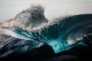Fotografia artistica Extreme close up of thrashing emerald ocean waves, Philip Thurston, (40 x 26.7 cm)