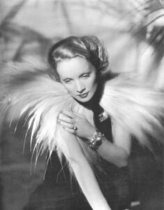 Fotografia artistica Marlene Dietrich In The 30's, (30 x 40 cm)