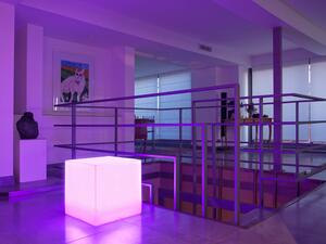 CARRY Sgabello cubo luminoso a LED multicolore dimmerabile da 40 cm con telecomando e base a induzione