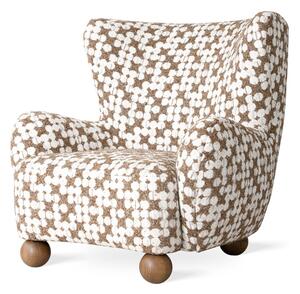 Poltrona Sora in tessuto con base in legno – 95x96x90 cm