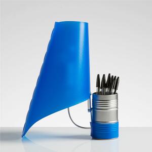 Lampada da Tavolo in polipropilene con portapenne NEVEA � 27xh57cm paralume Blu