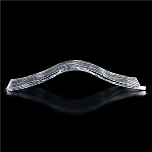Lampada da tavolo Design HILL dalle linee ondulate 42x11xh 8 cm Lampada leggera dalla luce soffusa illuminata con una strip led in cristallo acrilico