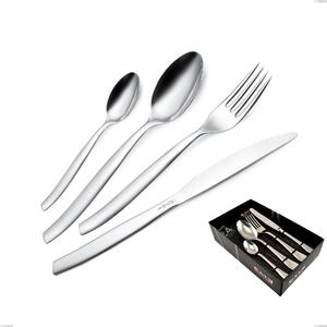 Servizio Posate in acciaio 24 pezzi 6 posti tavola con 6 coltelli bistecca SHARK in acciaio 18.C lucido spessore 2 mm inox lucido