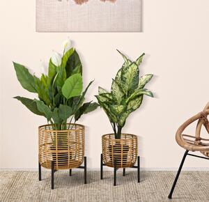 Portavasi in metallo con piedistallo e ciotole in RATTAN Dimensioni � 41x h47-33x h39 cm portavasi e piedistallo in metallo nero