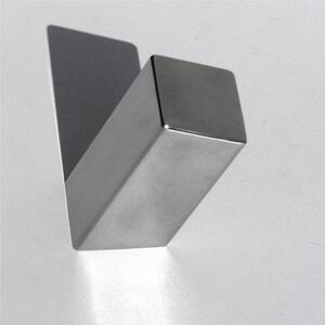 Appendiabiti da parete in acciaio inossidabile CUBE dimensioni 5x8,5x h 10,5 Cm Forma geometrica a cono Finitura Inox Lucido