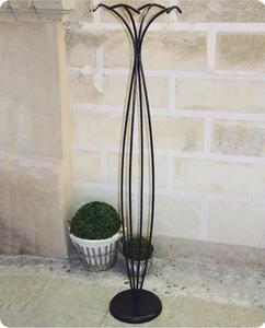 Appendiabiti da terra a colonna in ferro battuto con base rotonda e 4 appendinI Dimensioni 40x40x h 175 cm la natura con una struttura rotonda a Gabbia colore nero pastello
