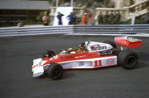 Fotografia James Hunt in a McLaren