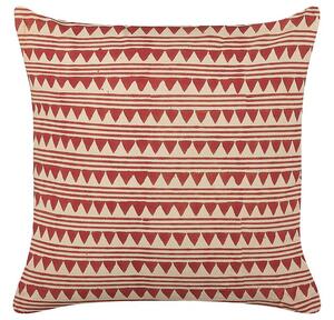Cuscino decorativo cotone rosso e beige 45 x 45 cm motivo geometrico fatto a mano rivestimento sfoderabile con imbottitura boho style Beliani