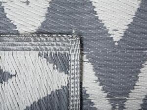 Tappeto per esterno Mat Grigio Sintetico 90 x 180 cm Chevron Motivo Geometrico Eco Friendly Moderno Beliani