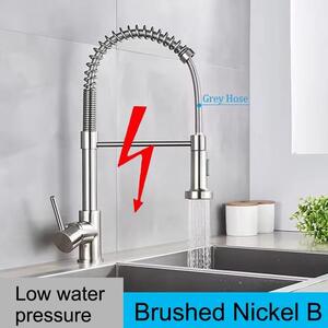 Miscelatore monocomando per lavello da cucina - Basso flusso d'acqua - Girevole a 360° - Doccetta estraibile - Maniglia in acciaio inossidabile - Finitura in nichel spazzolato - Modello DY B