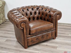 Poltrona Chesterfield marrone tabacco