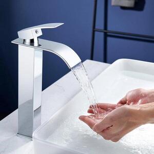 Miscelatore monocomando cromato per bagno